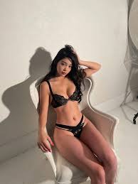 Mayuri高画質エロ画像138枚】爆乳ギャルグラドルの水着グラビア＆おっぱい自撮り | エロ画像まとめエロトック!!