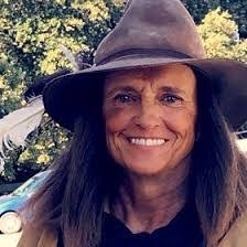 Tammy Burr's Instagram, Twitter & Facebook