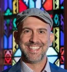 Andrew Mandel's Instagram, Twitter & Facebook