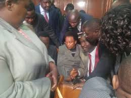 She began by practicing law in the firm of muthoga gaturu & company in 1984 and later transferred to mutunga she was appointed a judge in 2008, first serving in the commercial court division in nairobi. Maraga Revisits Takes Battle To Uhuru S Inner Sanctum Uzalendo News