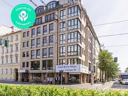 Berlin's alexanderplatz with its famous tv tower (fernsehturm) is only a few kilometres away. Seite 5 Hotels Mit Haustiere Erlaubt In Berlin Deutschland Bewertungen Preise Planet Of Hotels