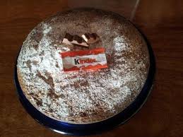 Gateau Moelleux Au Kinder En 10 Etapes Recette Gateau Moelleux Recette Gateau Moelleux Recette Gateau