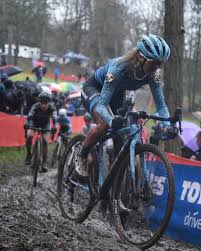 And you don't need to put them on full blown dh bike to figure out that jolanda neff rips it much better than anika langvad. Jolanda Neff On Twitter 5th Place At The World Cup In Namur Justhappy Cyclocross Firstrace Excitedforthefuture Burnbright Stayfresh Gametime Trekbikes Trekfactoryxc Swisscycling Cornercard Https T Co Dhwhmekm6h