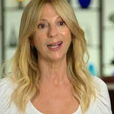 Claudia fontán was born on october 4, 1966 in hurlingham, buenos aires, argentina. Claudia Fontan Recibio Una Sorpresa En La Gala De Eliminacion De Masterchef Celebrity 2 Diarioshow El Portal De Espectaculo