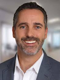 Chris Amey's Instagram, Twitter & Facebook