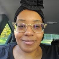 Lakisha Giles's Instagram, Twitter & Facebook