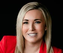 Crystal Cobb's Instagram, Twitter & Facebook