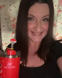 Sandra Sharples (@style_with_sass) • Instagram photos and videos