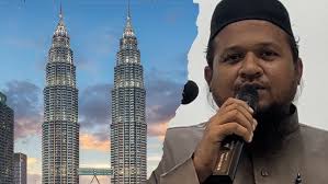 Hazrat Maulana Mohammed Umair sahab Rashadi Malaysia ki Aawaz me Khoobsurat  Naat shareef