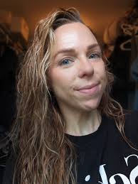 What acidic demi cream color alternatives are available for toning purposes?