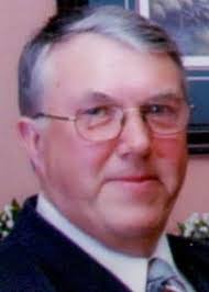 Carol Halliday's Instagram, Twitter & Facebook