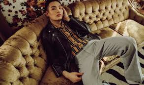 Famous korean singers are sensational, superstar language teachers. A Korean American Singer Is Defying Stereotypes To Make It In K Pop