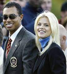 Remember Tiger Woods's ex-wife? Try not to smile when you see her now...  Check the comments 👇🏻😍