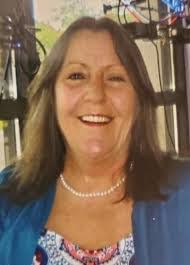 Lori Logsdon's Instagram, Twitter & Facebook