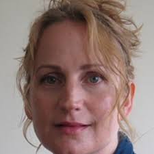 Leah Crowell's Instagram, Twitter & Facebook