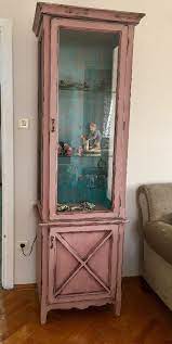 pembe pudra renk eskitme bufe kullanilmis vitrin satici semra dekopasaj com renkler mobilya boyama dekor
