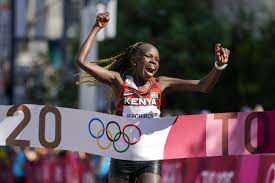 Molly seidel was overcome by seeing her family celebrate after she won a surprising bronze medal in the women's marathon saturday at the tokyo olympics. L93 Rhoynskvkm