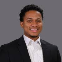 Emily Basnight's Instagram, Twitter & Facebook