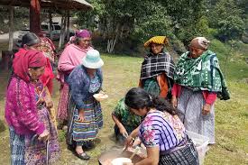 Guatemala grenzt im südosten an honduras, im süden an el salvador, im norden an mexiko und im osten an belize. In Wurde Altsein Alte Menschen In Cantel Guatemala Christel Wasiek Stiftung Seniorenhilfe Weltweit
