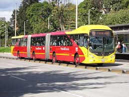 Senderos de madelena ll se encuentra en una de las zonas de más valorización y crecimiento de la ciudad, gracias a eso, tienes acceso inmediato al transporte público de bogotá y a vías principales como la autopista sur y la estación de transmilenio perdomo a solo 5 minutos de distancia. Transmilenio Wikiwand