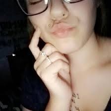 Taylor Muench's Instagram, Twitter & Facebook