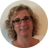 Lori Babcock's Instagram, Twitter & Facebook