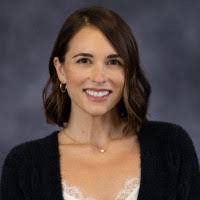 Alice Ohanesian's Instagram, Twitter & Facebook