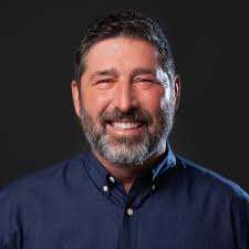 Back In the Game': Pastor Ousted from Megachurch Launches FL Church