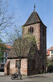 Der durchschnittliche mietpreis beträgt 10,32. Alte Johanneskirche Heidelberg Neuenheim Wikipedia
