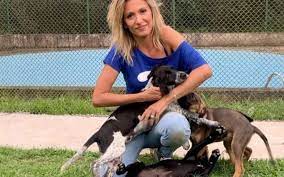 The latest polls about famous brazilian actress, luisa mell. R8lcb4gnlfbom