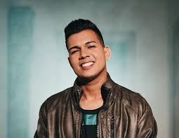 19,565 likes · 651 talking about this. Vitor Fernandes O Rei Do Piseiro Fala Sobre Resistencia Ao Seu Ritmo Me Deu Mais Forca Quem Premio Radio Globo Quem