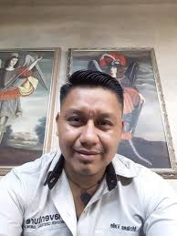 Meet our Guide, Moises Valle