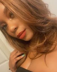 Jade Moore's Instagram, Twitter & Facebook