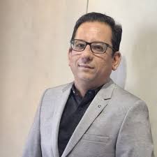 We just opened Frido's exclusive brand store in Amanora Mall, Pune. Our  commitment: One medical professional like podiatrist/orthotist will be  present everyday to help you select the right products…