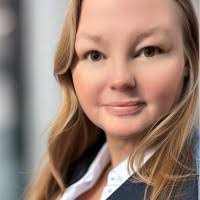 Kim Neblett's Instagram, Twitter & Facebook