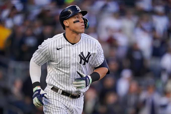 Aaron Judge, Yankees reach 9-year, $360 million deal - The Boston Globe