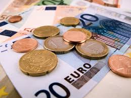 1 mie lei în euro. Un Nou Record Pentru Euro Cu Cati Lei Este Vanduta Moneda Unica
