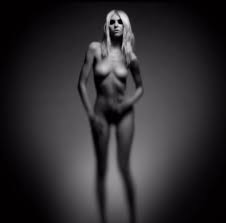 Indulge in Taylor Momsen's Nude Images - Raw Eroticism Unleashed