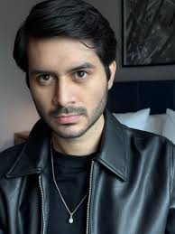 David Herrera promociona “Mis labios recuerdan"