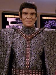 Deep space nine.a member of the fictional cardassian species, he is introduced as the former overseer of the series' namesake space station but goes on to become the leader of his species' governing body, the cardassian union. Tomalak Hologramm Memory Alpha Das Star Trek Wiki Fandom