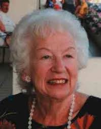 Elizabeth Romain's Instagram, Twitter & Facebook