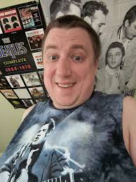 Hi I'm Jesse and I'm looking for friends and relationship and I'm 39 from  New Jersey and looking for anyone that's 21-43.