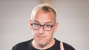 REPORTAGE. Quand les handballeurs étrangers de la JS Cherbourg affrontent  la grammaire française