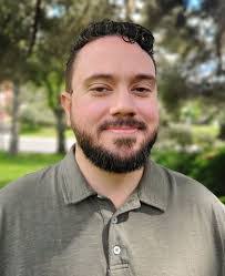 Kristopher Smith's Instagram, Twitter & Facebook