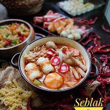 Entdecke rezepte, einrichtungsideen, stilinterpretationen und andere ideen zum ausprobieren. Seblak Sultan Tulungagung Seblak Sultan Tulungagung Facebook