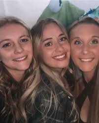 Grace Kenyon (@grace_kenyon) • Instagram photos and videos