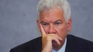 Ratifican orden de aprehensión contra Gastón Azcarraga Andrade, lavado de  dinero, acciones, Mexicana de Aviación