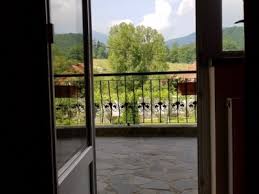 Vila canionul 7 scari timisu de jos. Vilacanionul7scari Ro