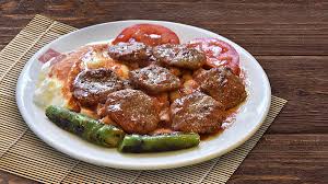 tʃiː cœfte) or chee kofta is a köfte dish that is a regional specialty of şanlıurfa in southeastern turkey.similar to kibbeh nayyeh from lebanese cuisine, çiğ köfte is common to armenian and turkish cuisines, and is also found in the traditional cuisine of the urfalim jews. Pideli Kofte Beyler Kebap