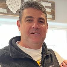 Chris Janney (@Janney_Chris9)